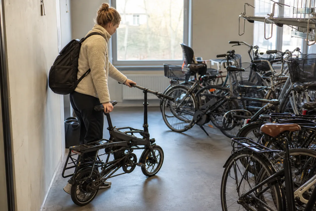 Kompakt lastcykel för lägenhet: får den plats i cykelrummet?