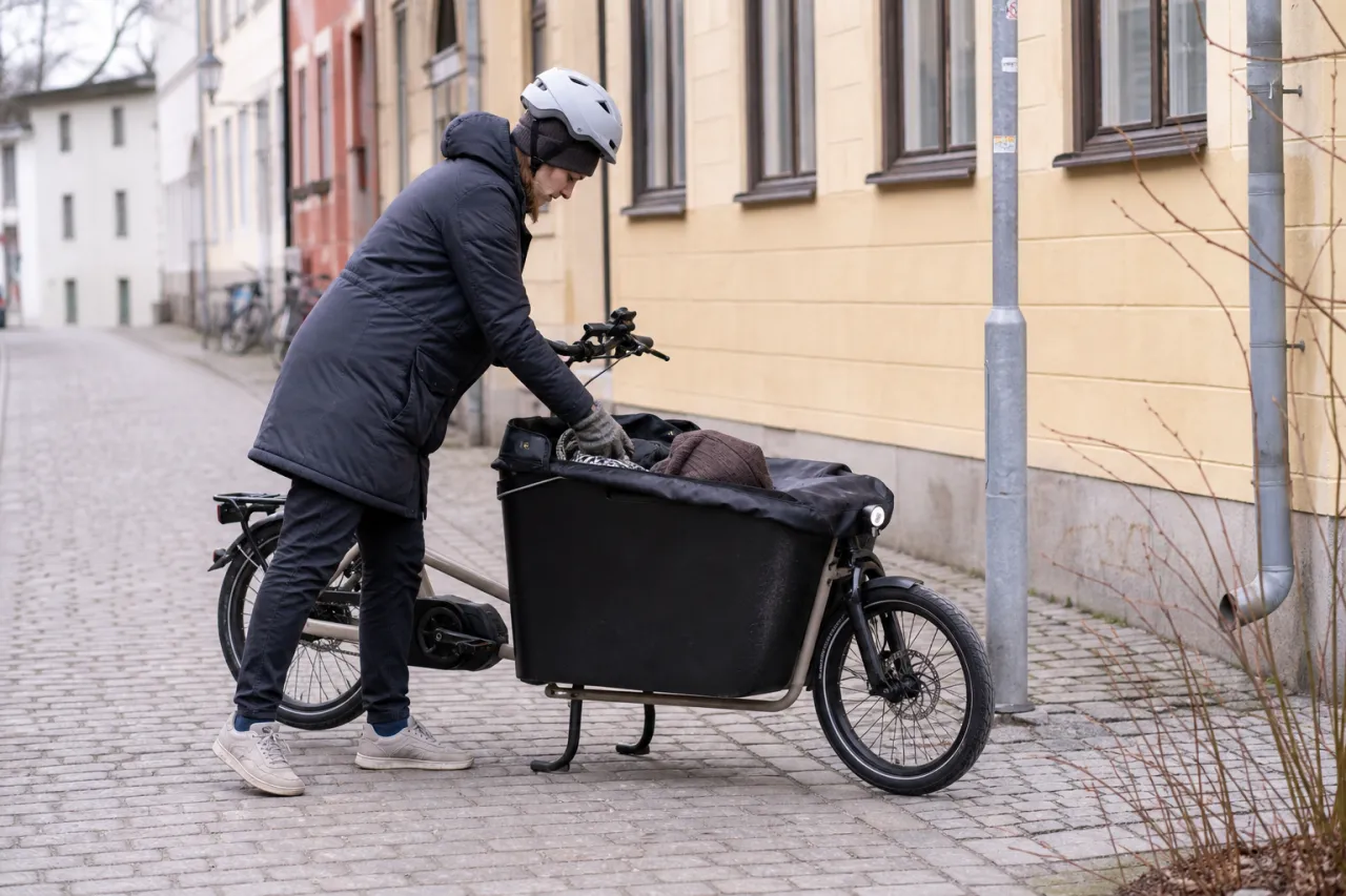 Lastcykel med elmotor: alla tester och köpguider